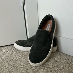 Steve Madden Gills Camo